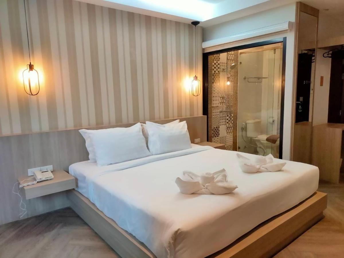 168 Studio Hotel Ubon Ratchathani Extérieur photo