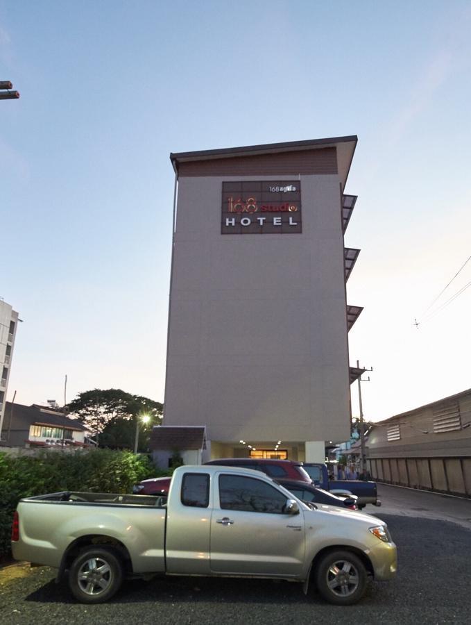 168 Studio Hotel Ubon Ratchathani Extérieur photo